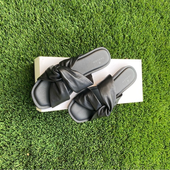 Caslon Canari Lea Flat Black Slide Sandal Size 7 - Picture 3 of 4